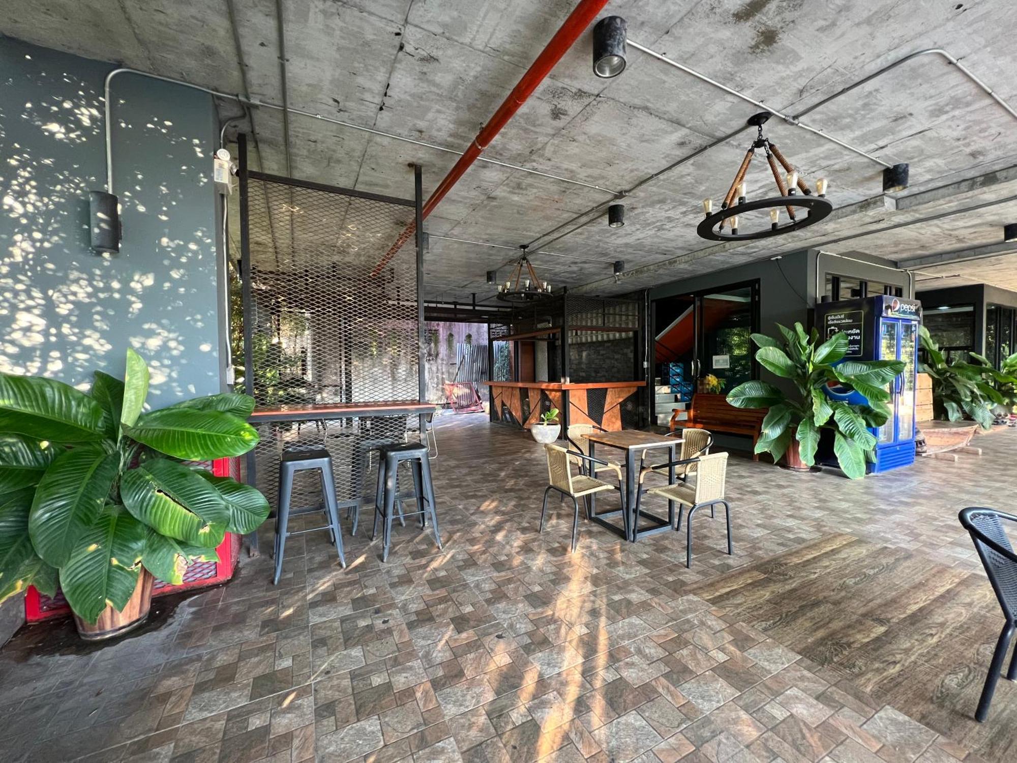 Dm Inn Khon Kaen Exterior photo